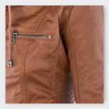 NovaLux Chaqueta De Cuero Moderna Con Capucha - Atemporal