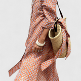 Sherlyn Vestido Camisero de Rayas con Estilo Atemporal