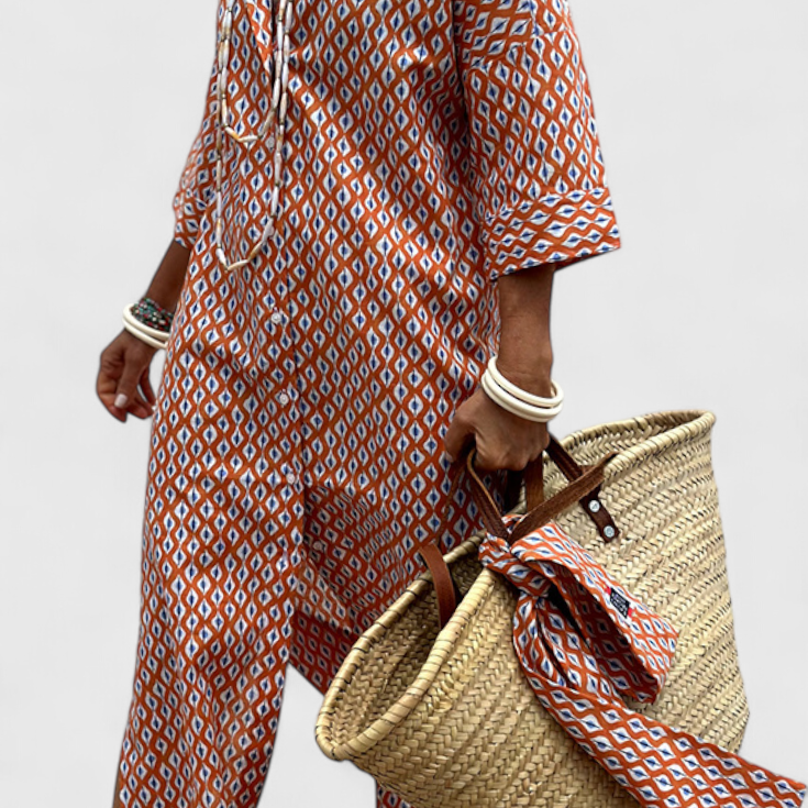 Sherlyn Vestido Camisero de Rayas con Estilo Atemporal