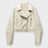 ZaraLux Chaqueta Cuero Corto - Con Cinturón Elegante