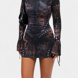 Tabea Vestido Mini con Manga Acampanada y Estampado de Ilusión