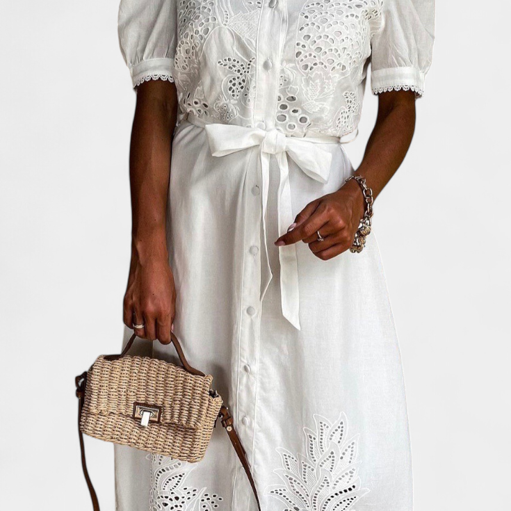 Nerea Vestido Camisero Bordado con Cinturón y Manga Abullonada