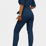 Vivienne Mono con Elegancia Sin Esfuerzo